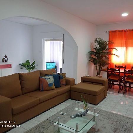 Lovely Apartment In Mindelo City Center Exterior photo